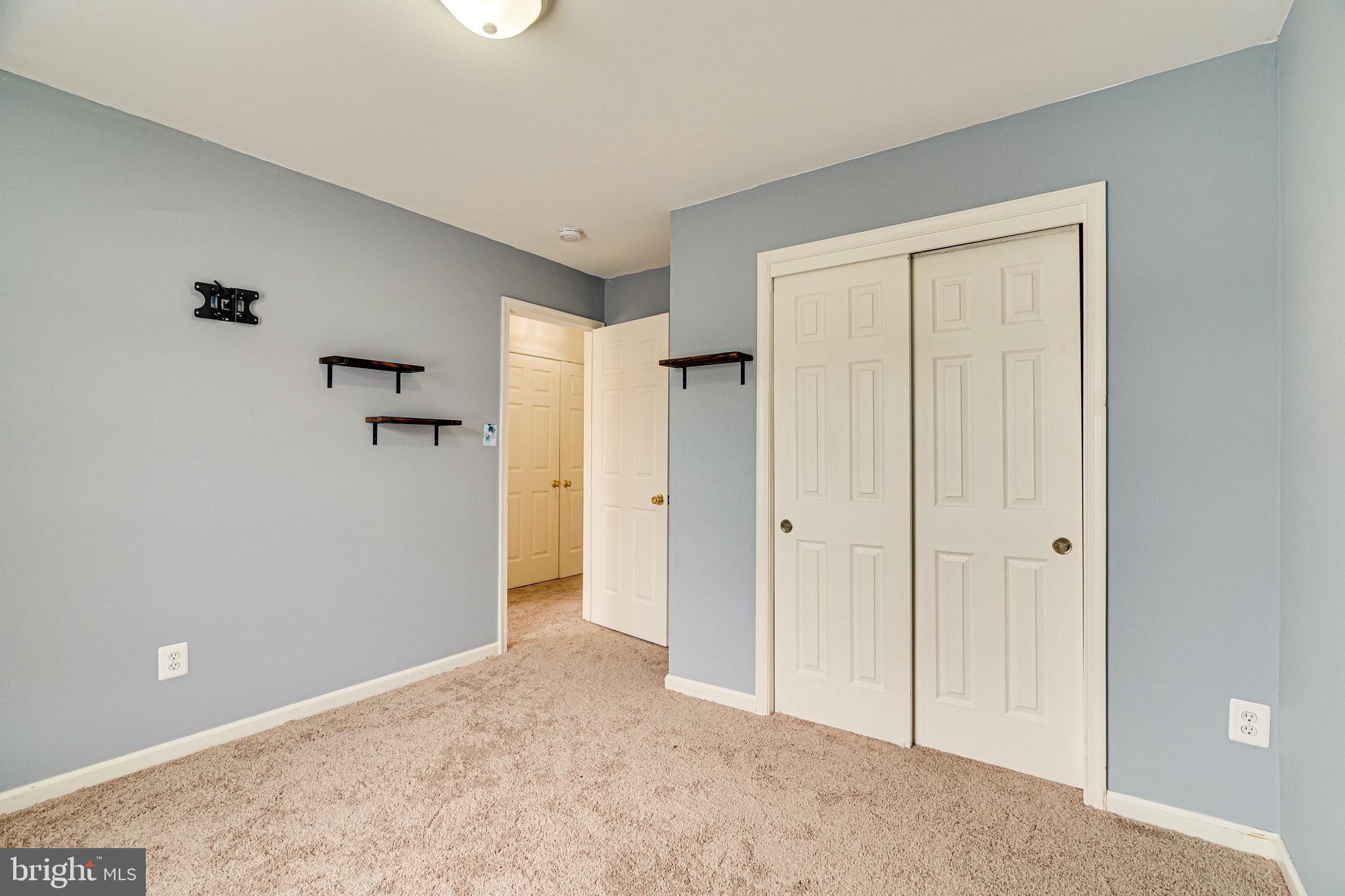 SYCAMORE HILL - Residential Lease