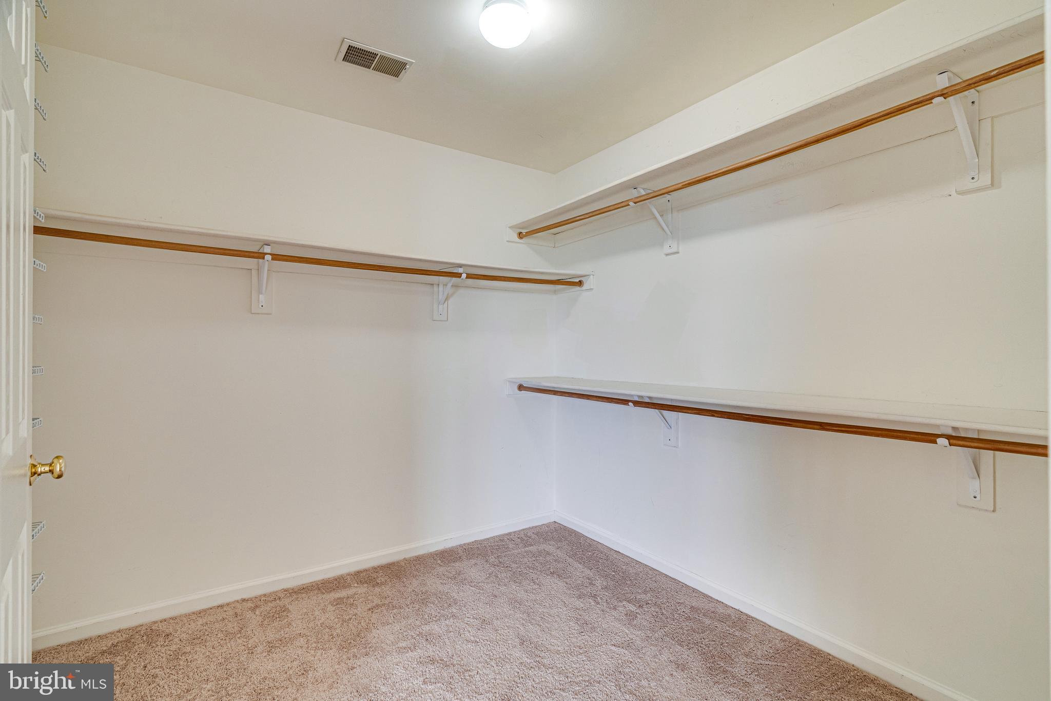 SYCAMORE HILL - Residential Lease