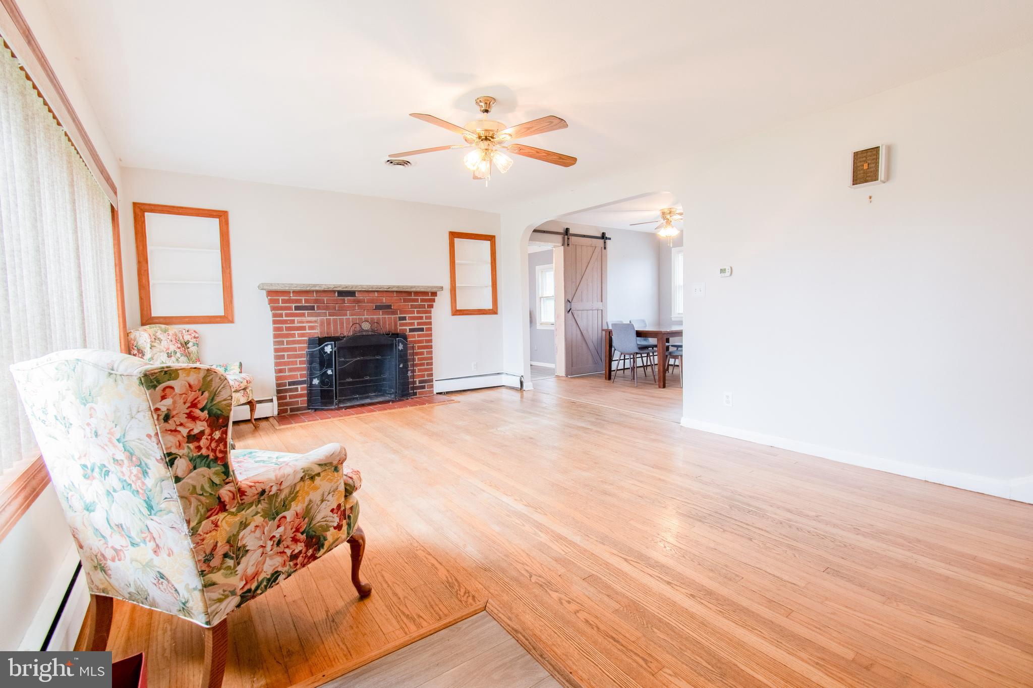 HAMPSTEAD - Residential