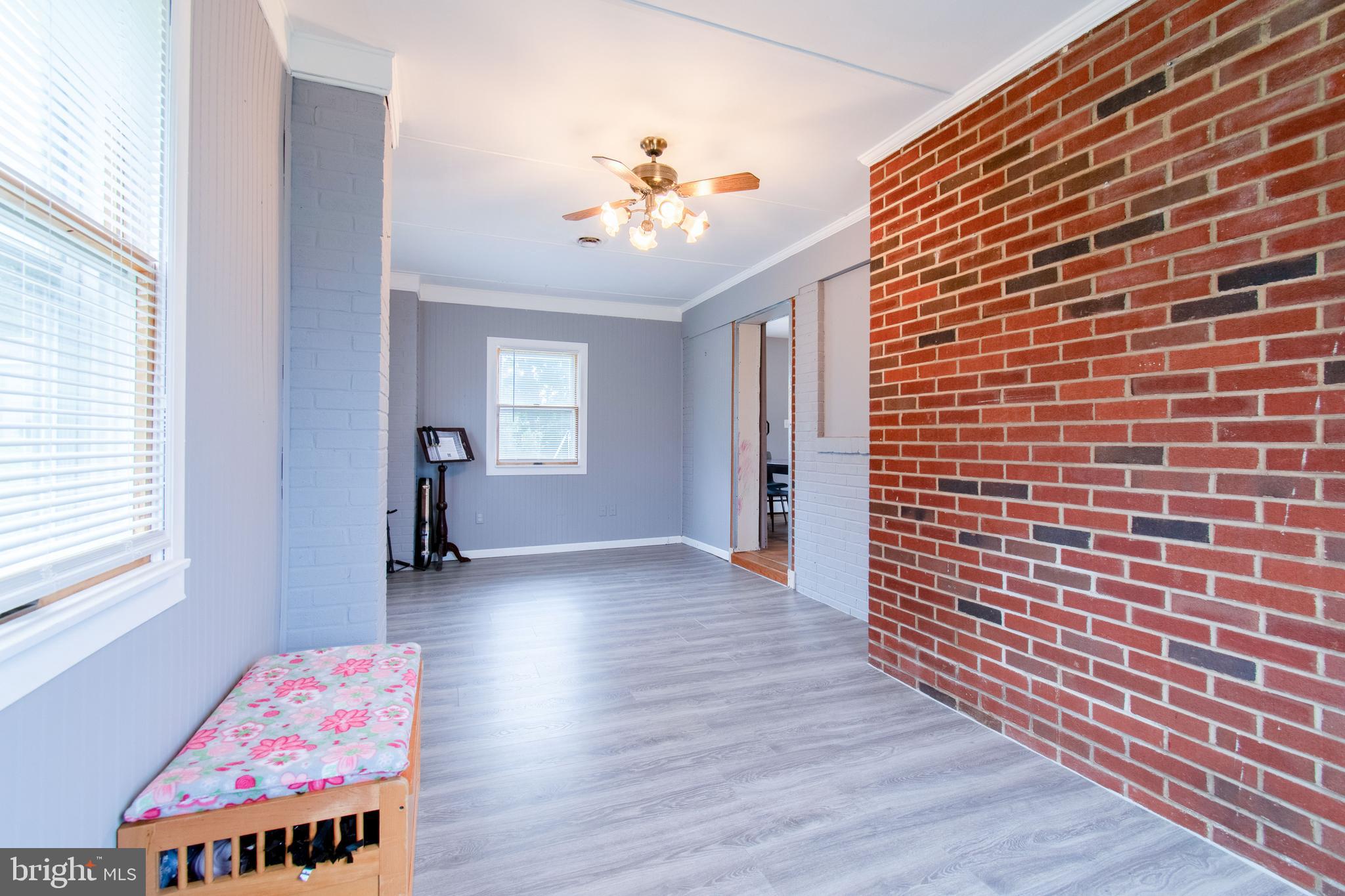 HAMPSTEAD - Residential