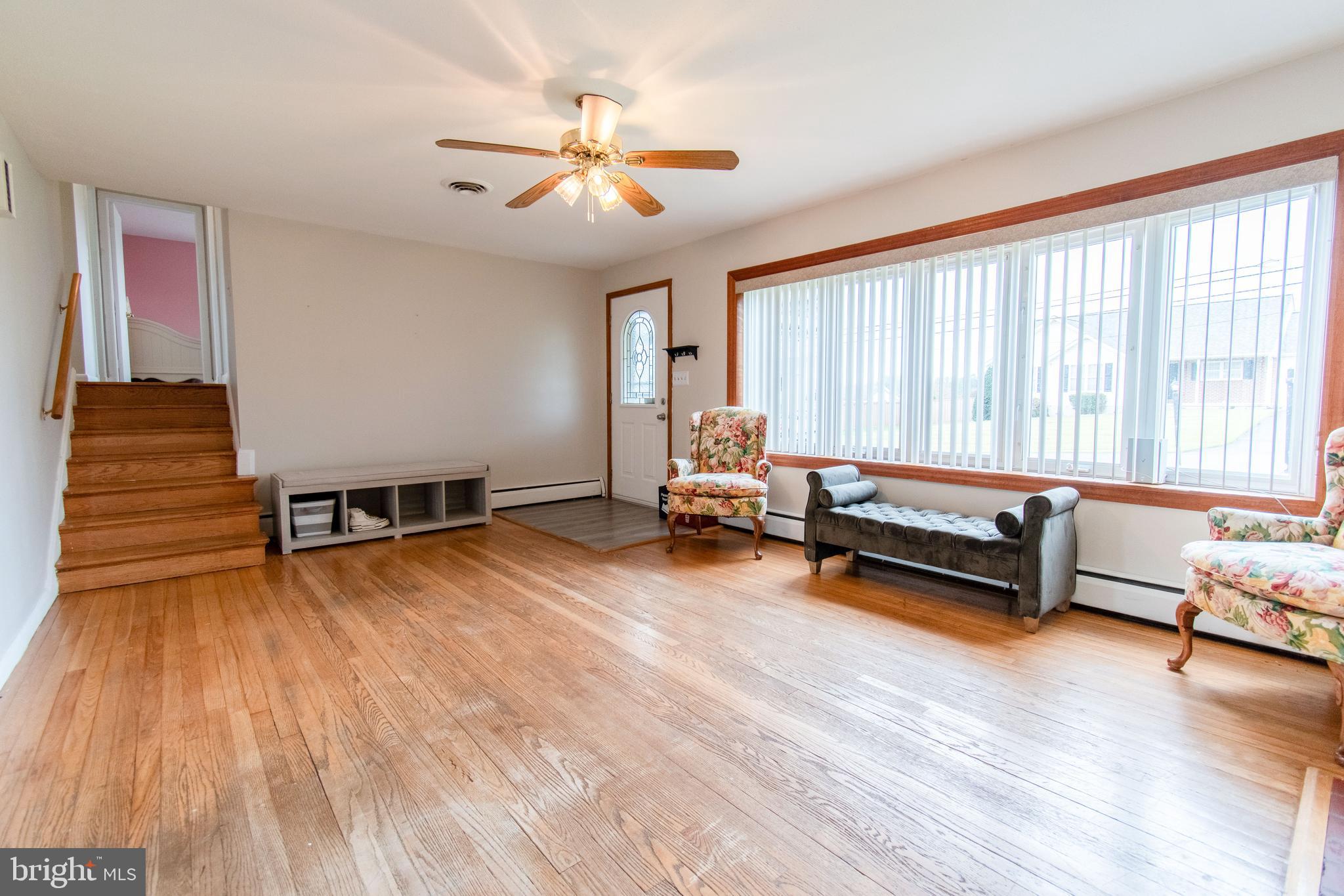 HAMPSTEAD - Residential