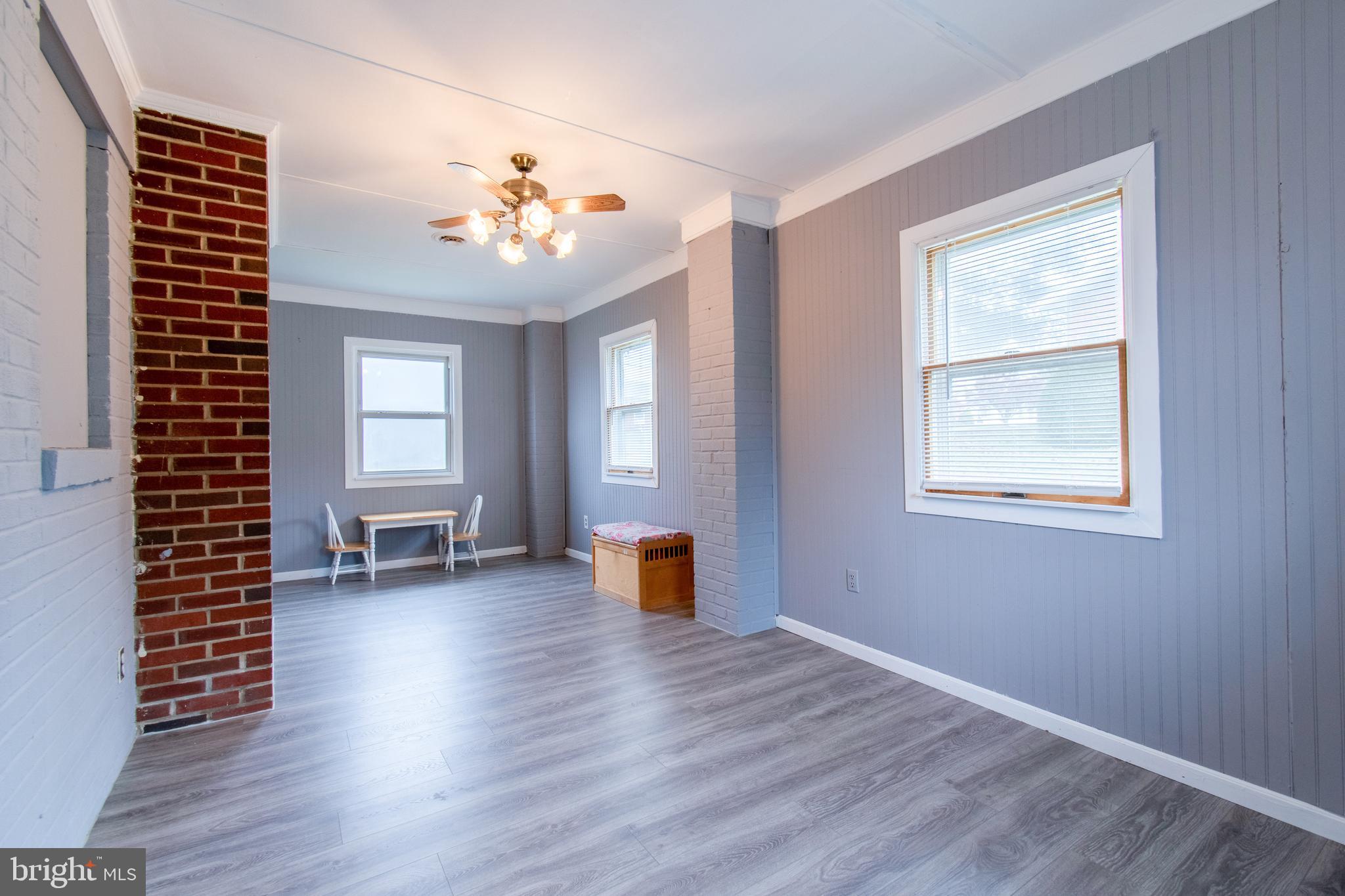 HAMPSTEAD - Residential