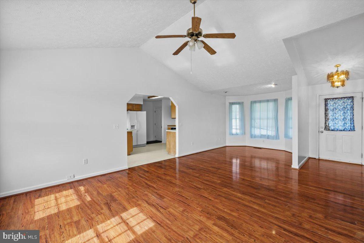 HIGHPOINTE - Residential