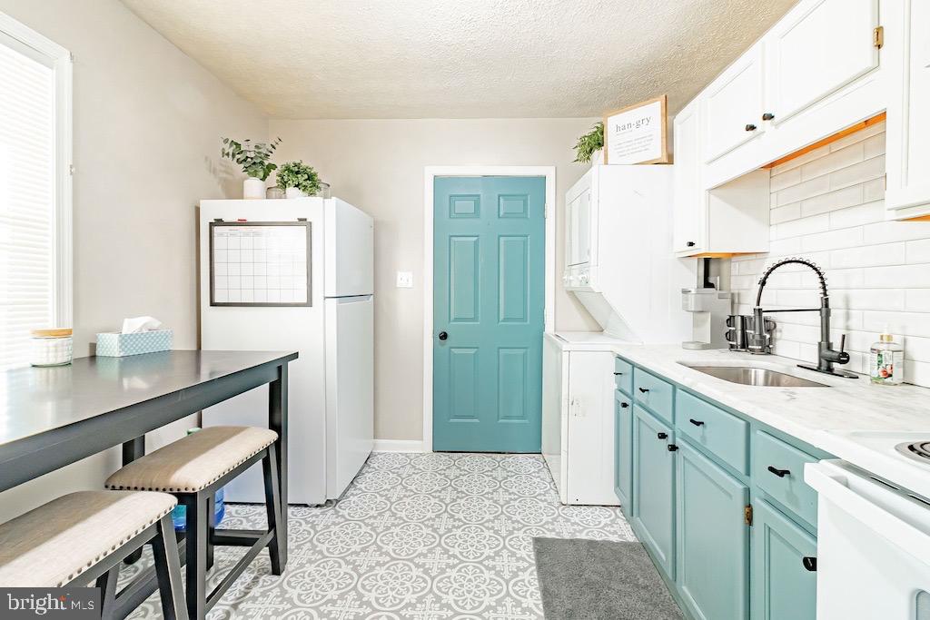 PINEY POINT HOMES - Residential