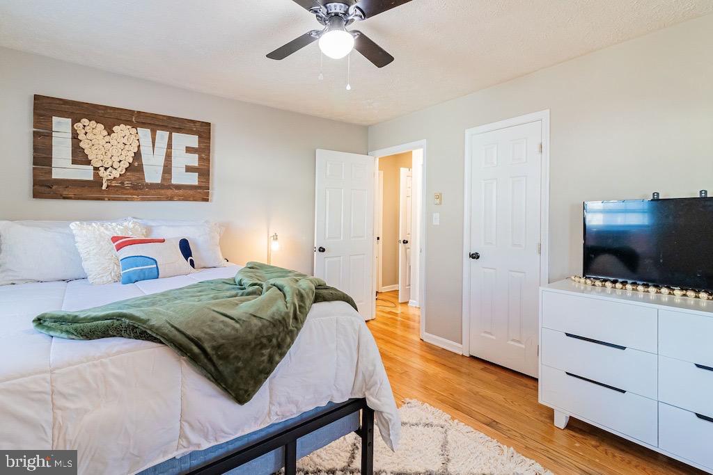 PINEY POINT HOMES - Residential