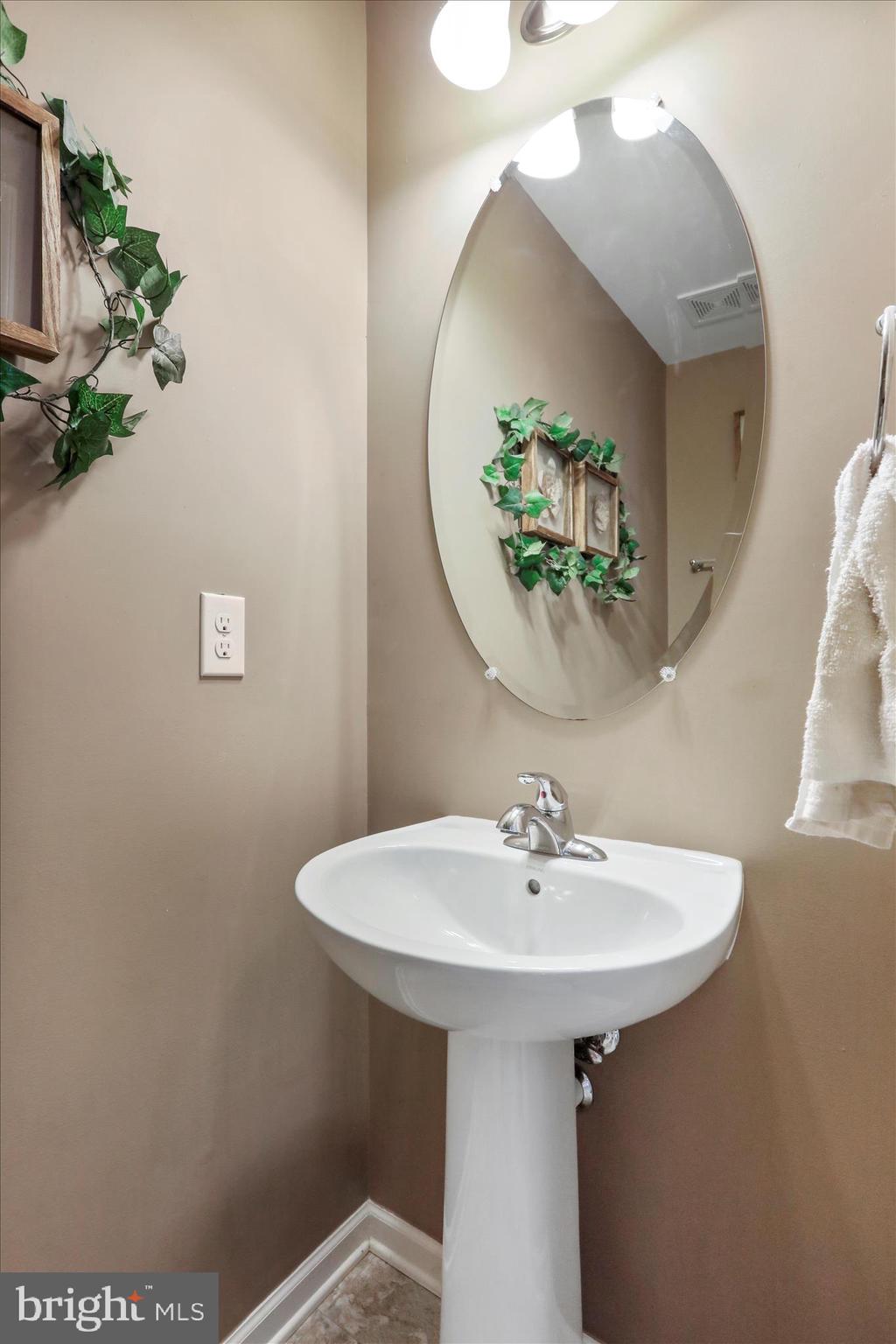 MANOR PARK - Residential