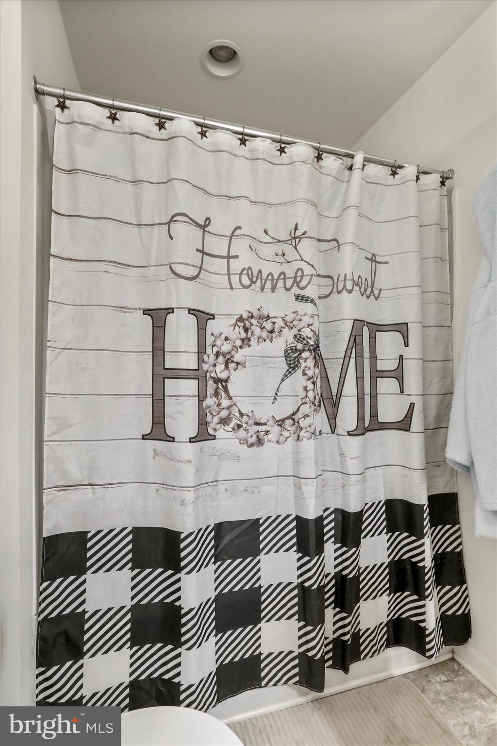 MANOR PARK - Residential