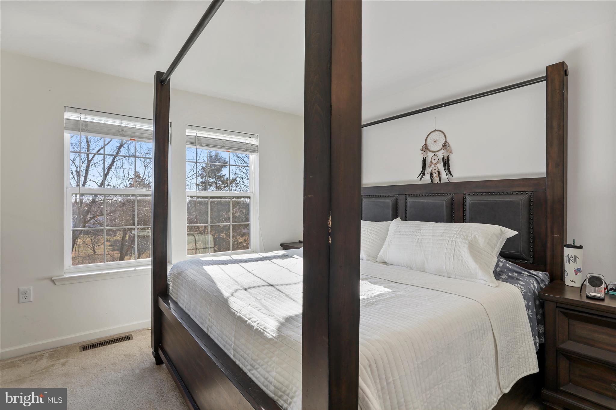 MANOR PARK - Residential