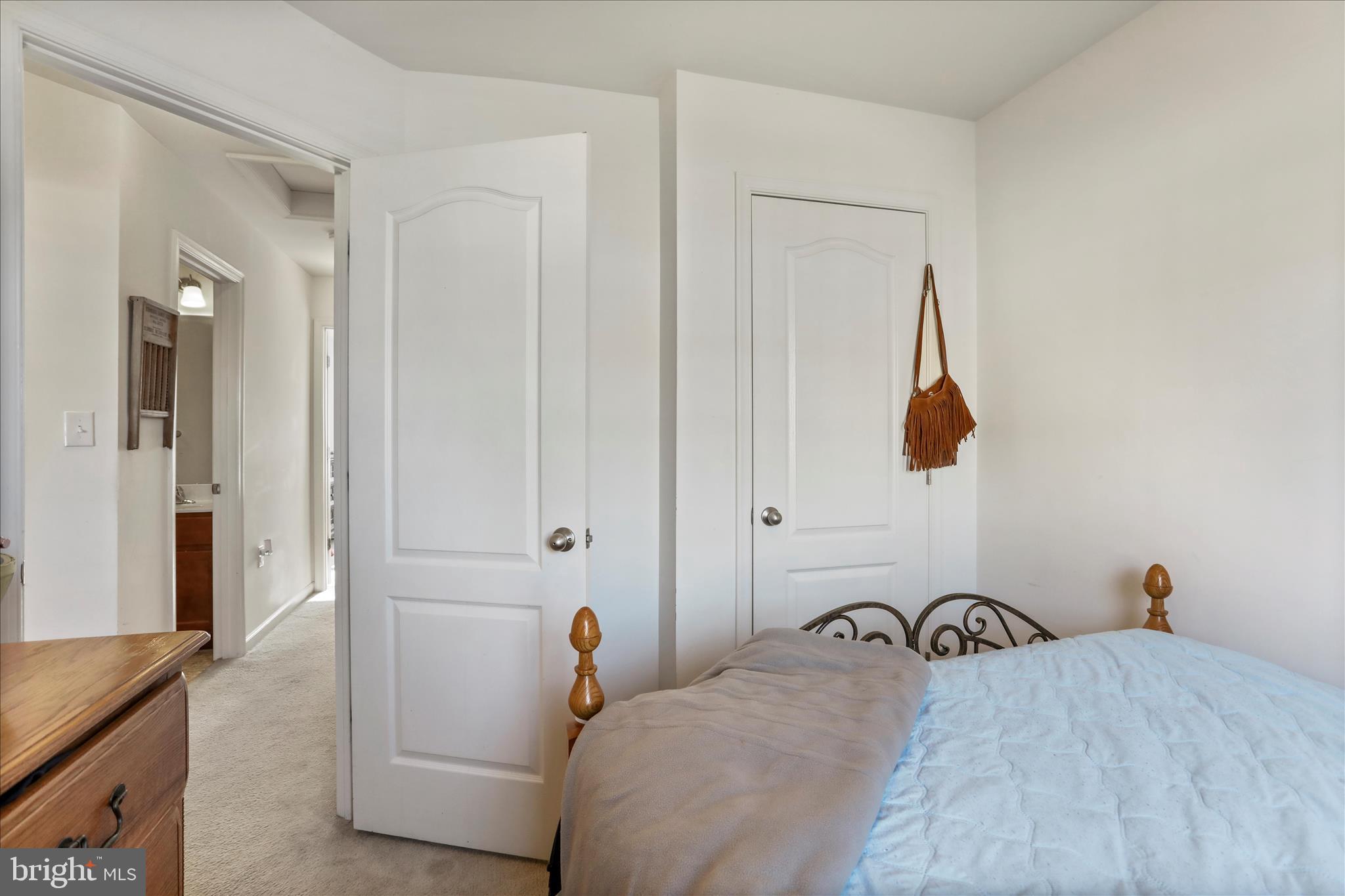 MANOR PARK - Residential