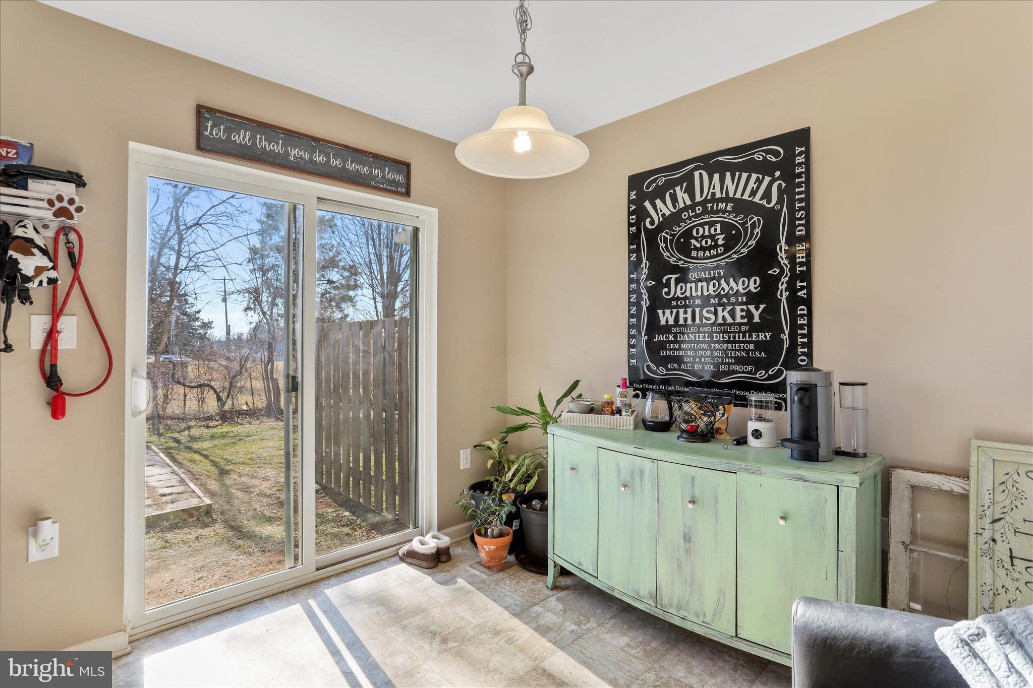 MANOR PARK - Residential