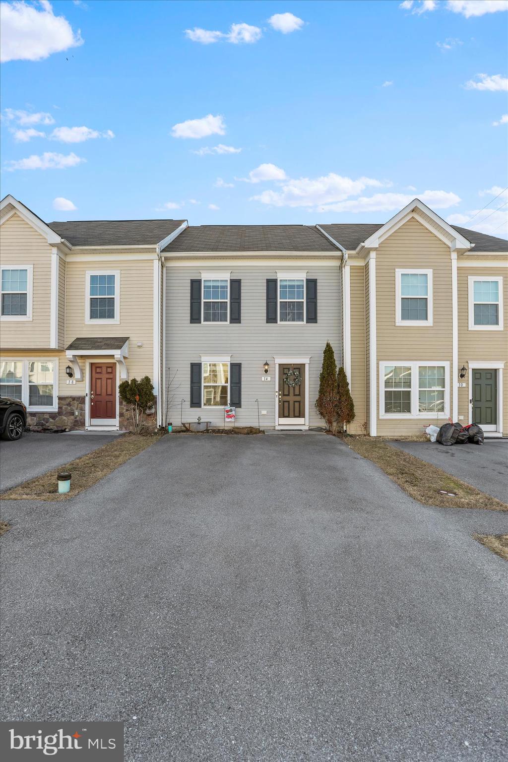 MANOR PARK - Residential