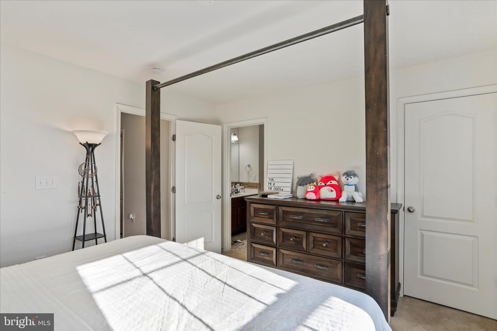 MANOR PARK - Residential