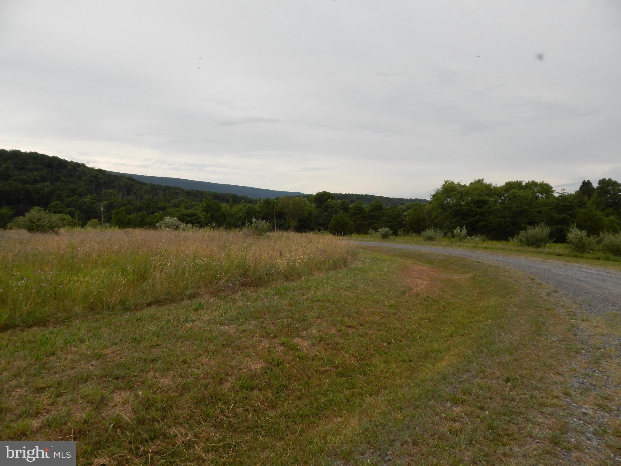 OAKLAND OVERLOOK - Land