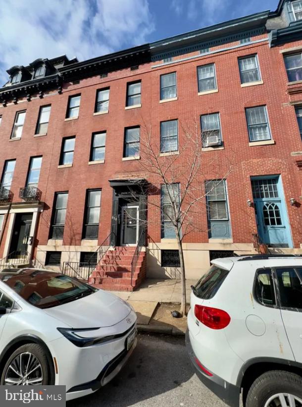 MOUNT VERNON PLACE HISTORIC DISTRICT - Residential Lease