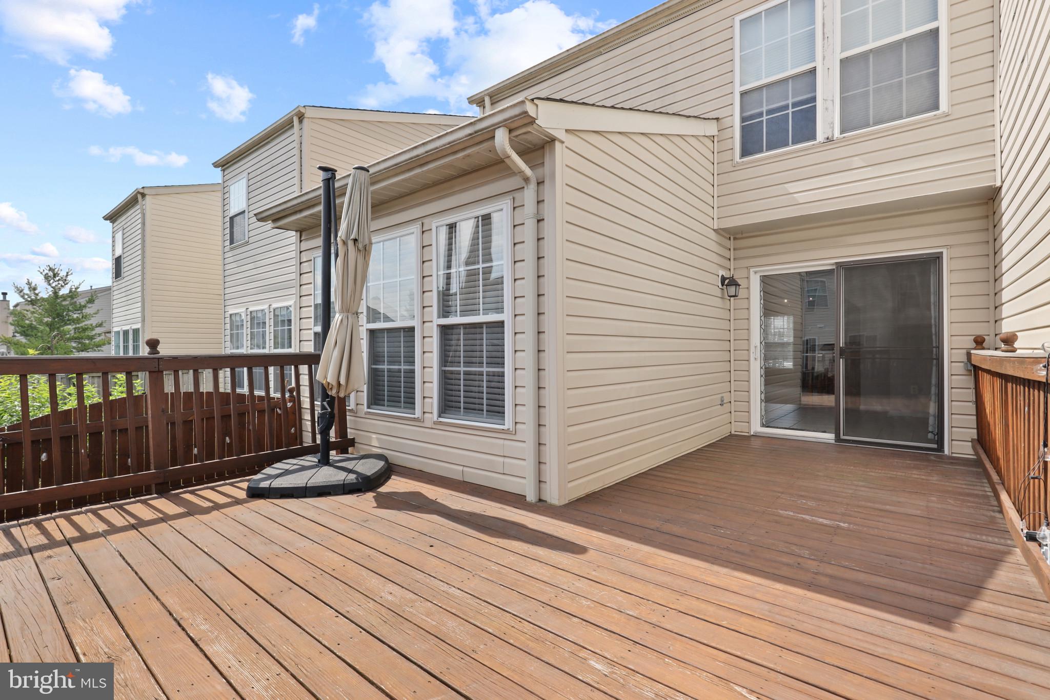 ROSEDALE - Residential Lease