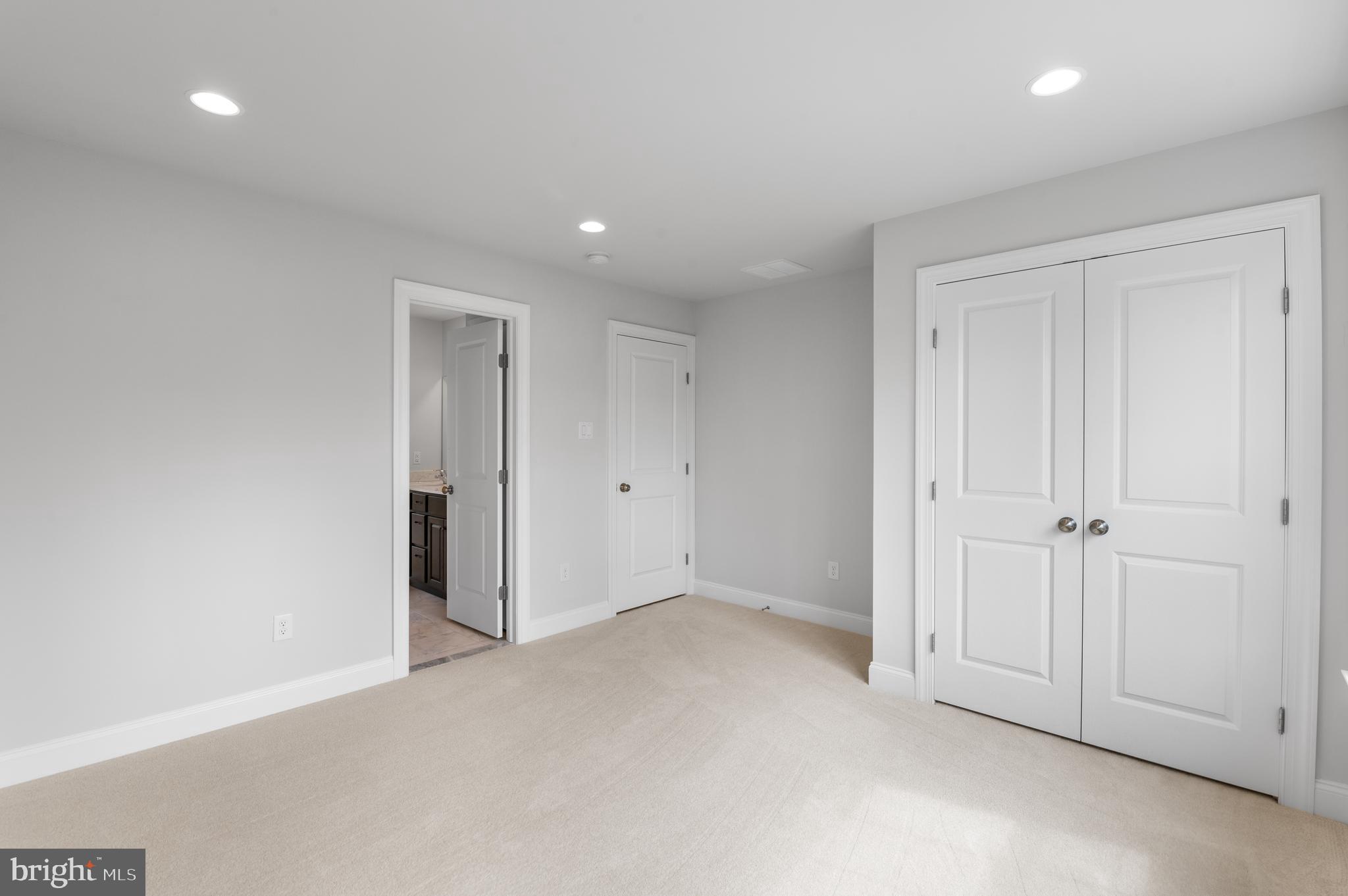 ARDEN RESERVE - Residential