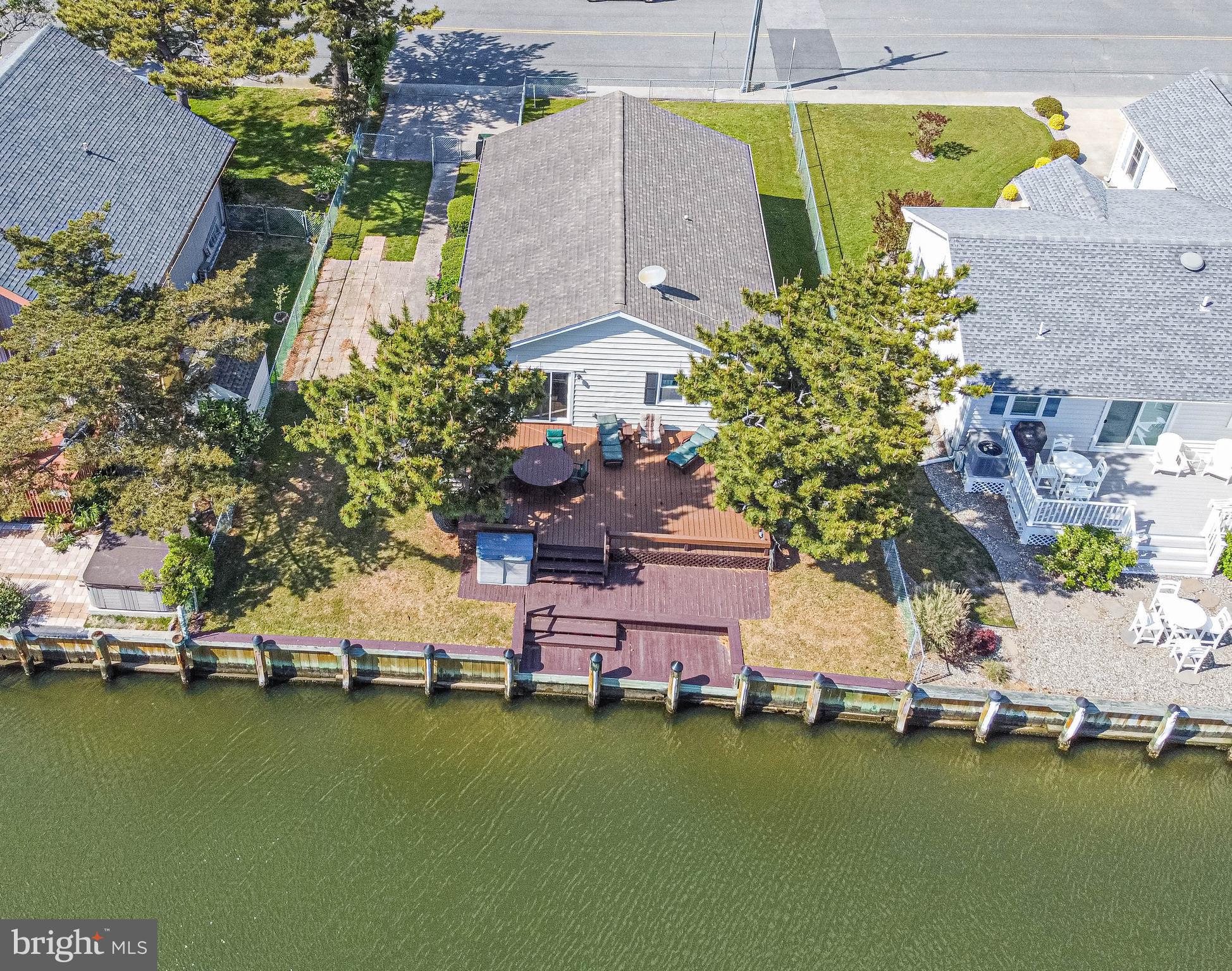 CAINE KEYS II - Residential