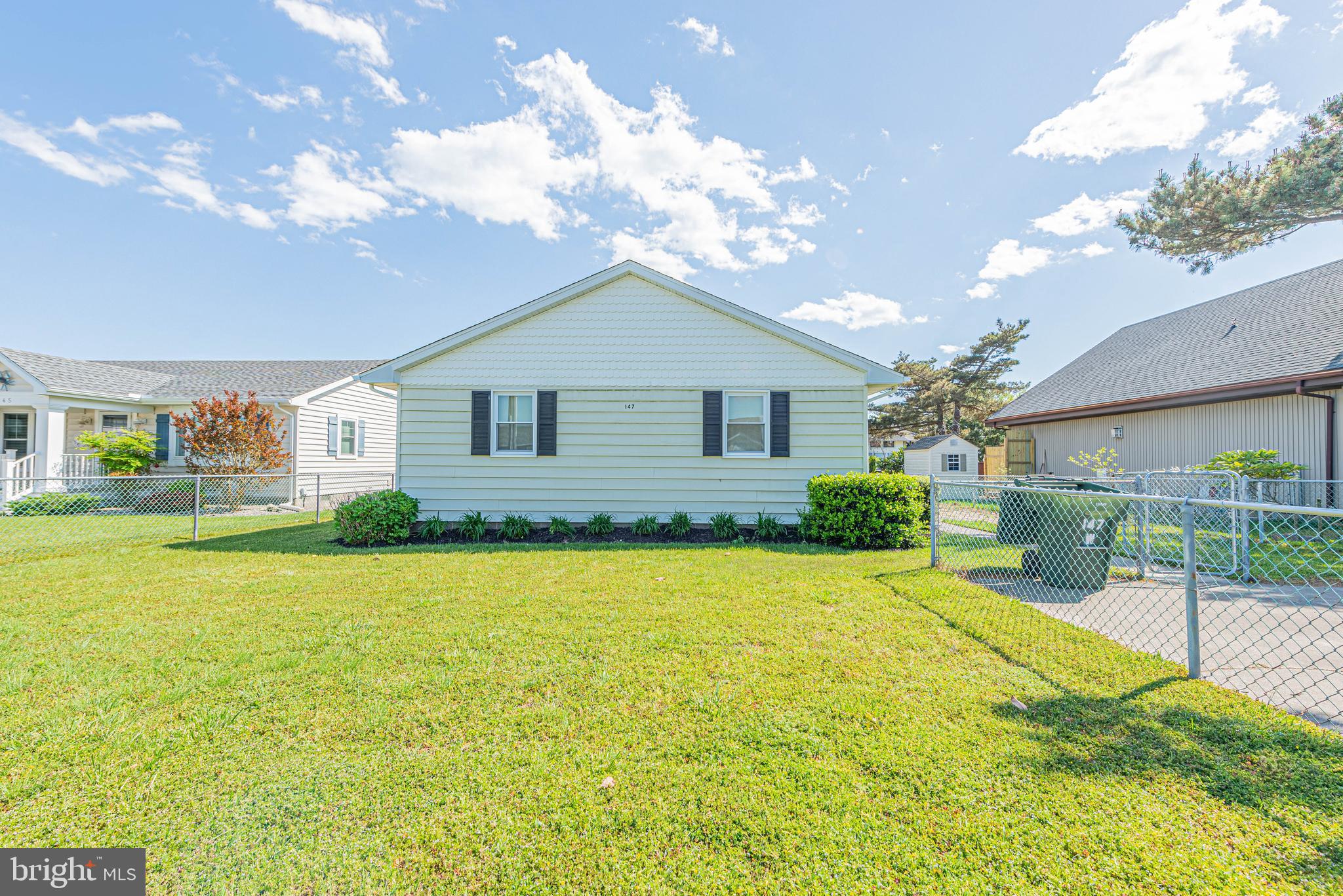 CAINE KEYS II - Residential