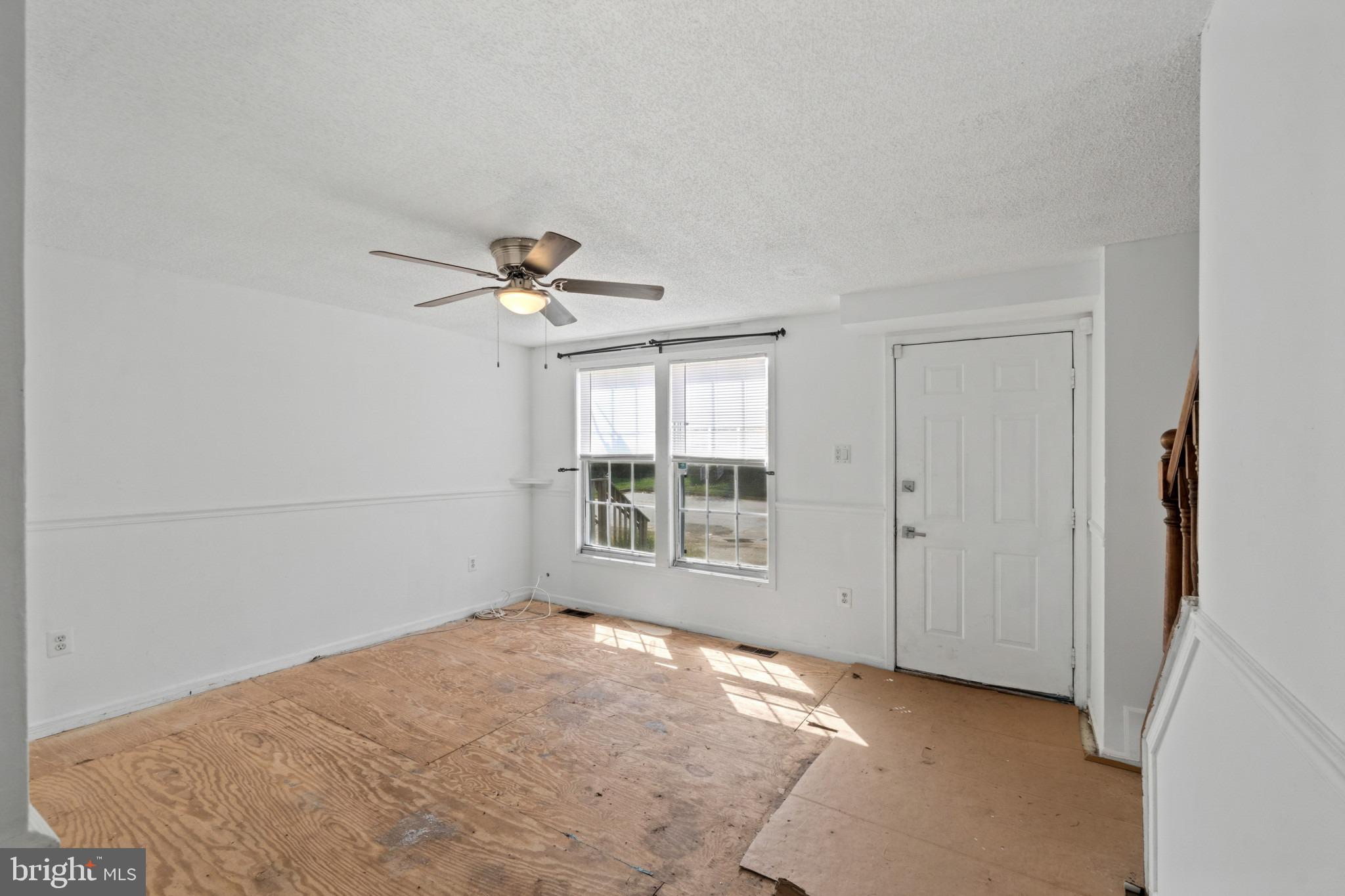 17 CHADFORD COURT