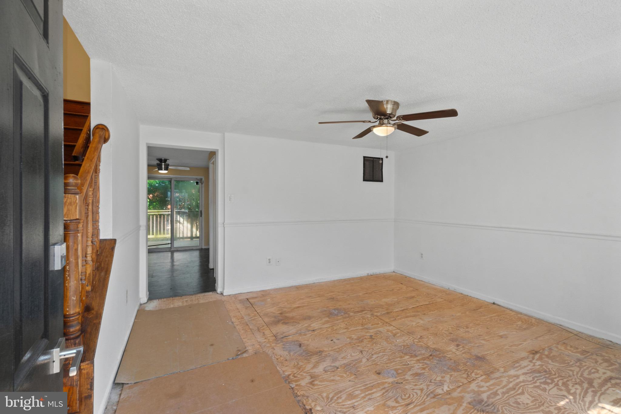 17 CHADFORD COURT