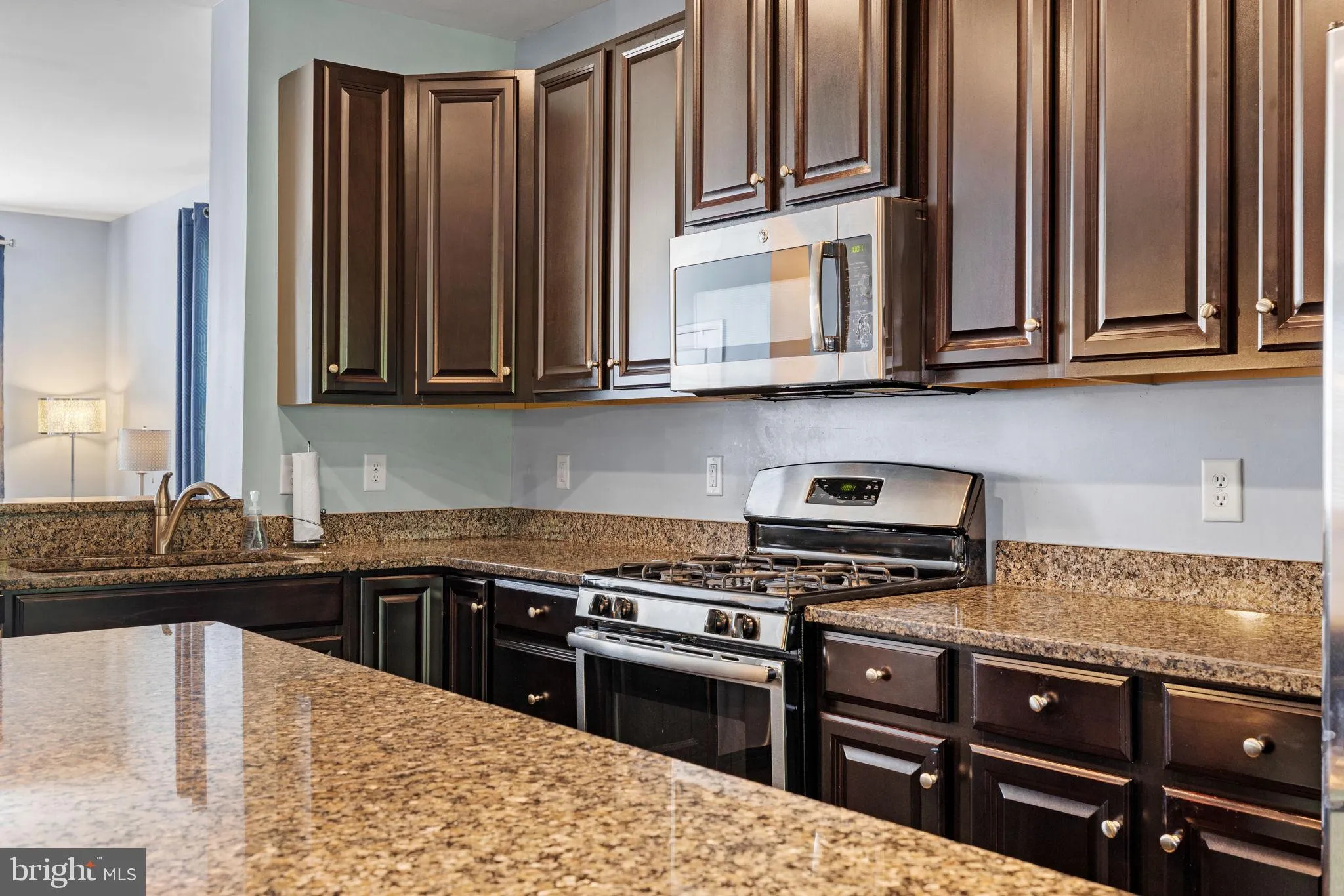 Wyncote, Pennsylvania 19095, United States, 3 Bedrooms Bedrooms, ,3 BathroomsBathrooms,Residential,Pending,118624