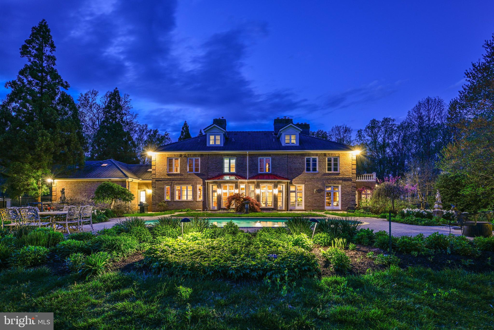 IVY HILL - Residential