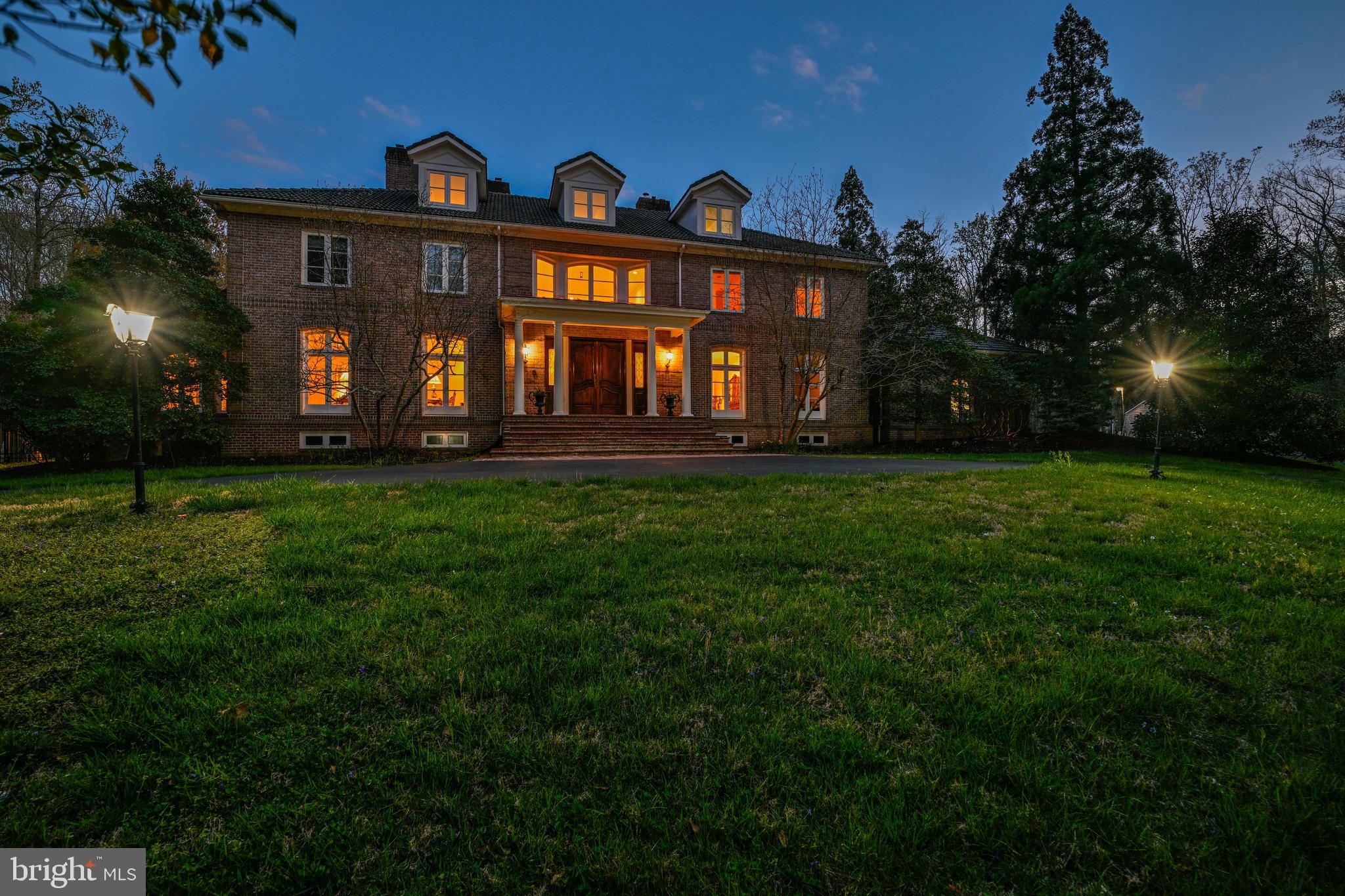 IVY HILL - Residential