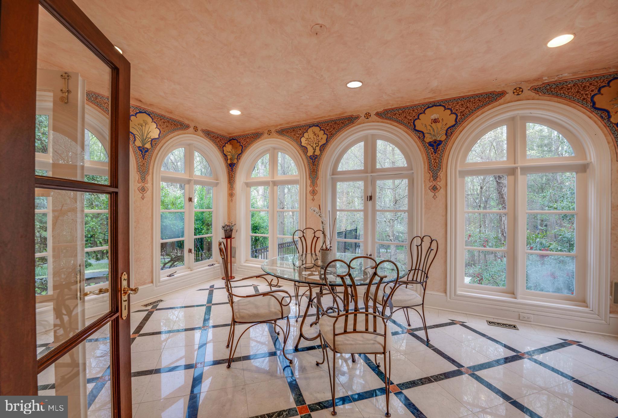 IVY HILL - Residential