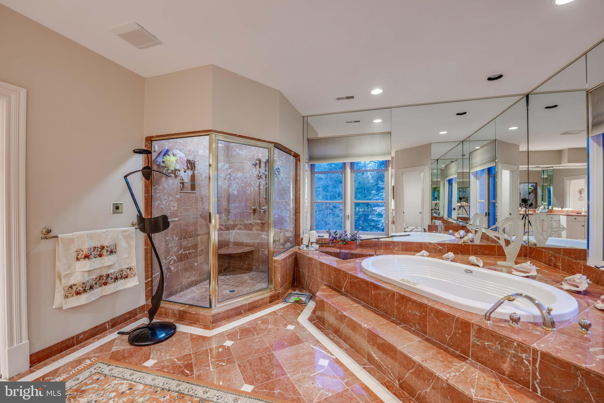 IVY HILL - Residential