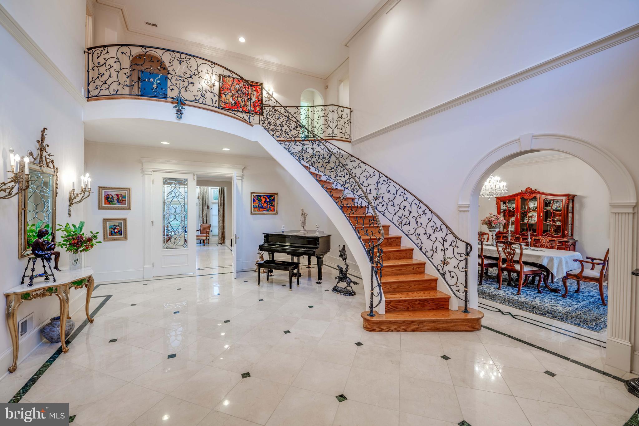 IVY HILL - Residential