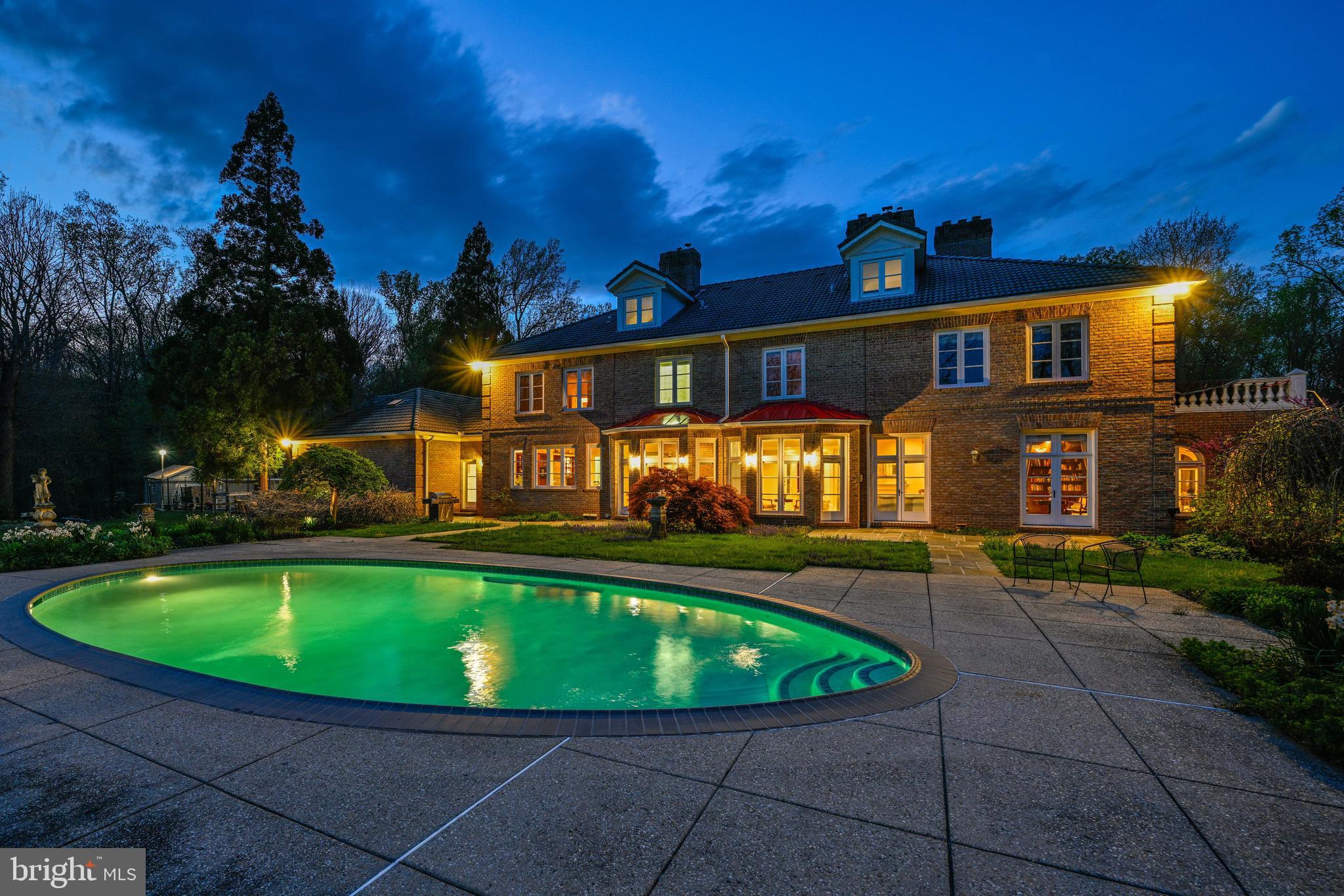 IVY HILL - Residential