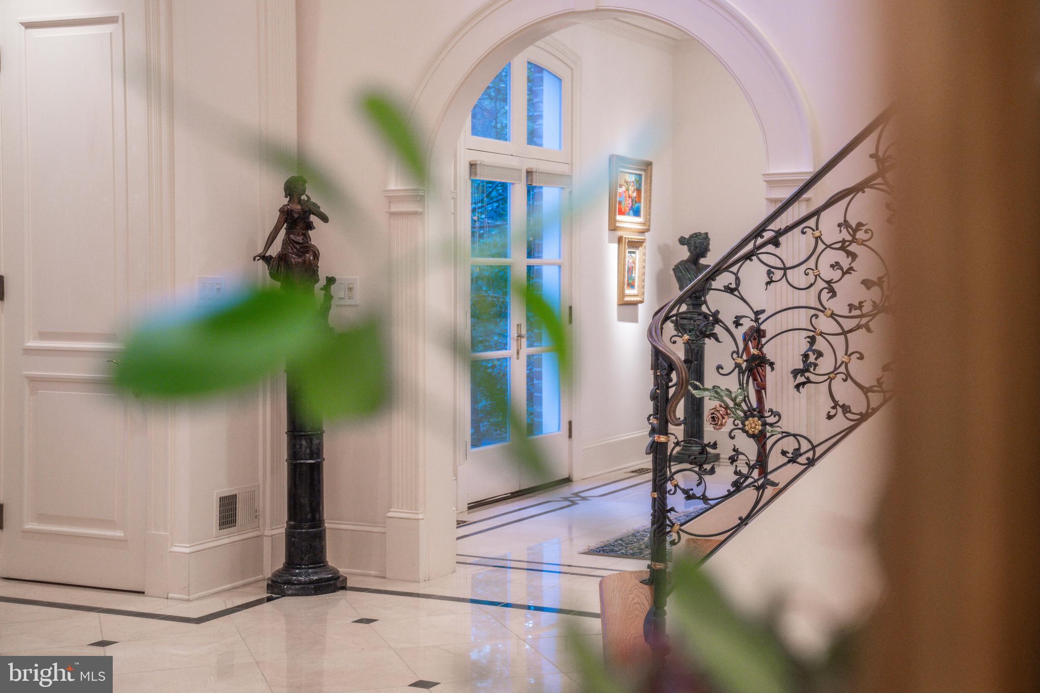 IVY HILL - Residential