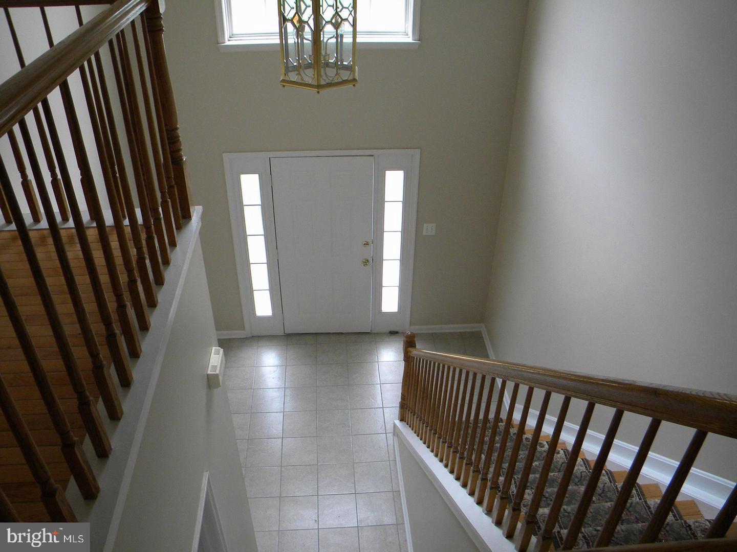 2236 COMMUNITY DRIVE