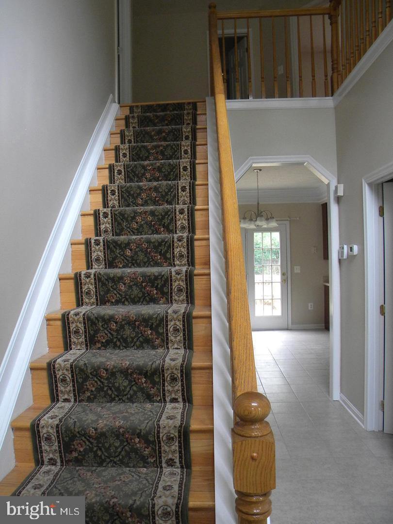 2236 COMMUNITY DRIVE