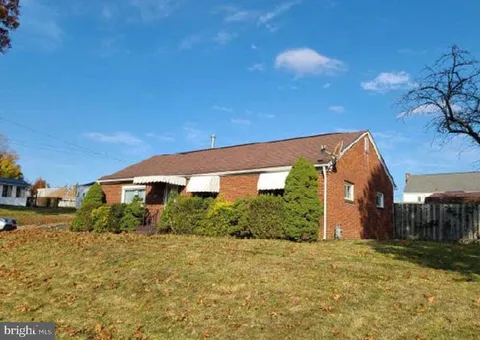 3201 Harding Ave, Aliquippa, PA MLS: PABV2000070