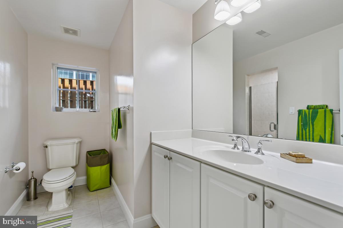 ROSEDALE PARK - Residential