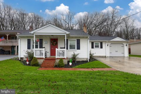 Photo of 145 E CHURCH ST, STEVENS, PA 17578 (MLS # PALA2028898)