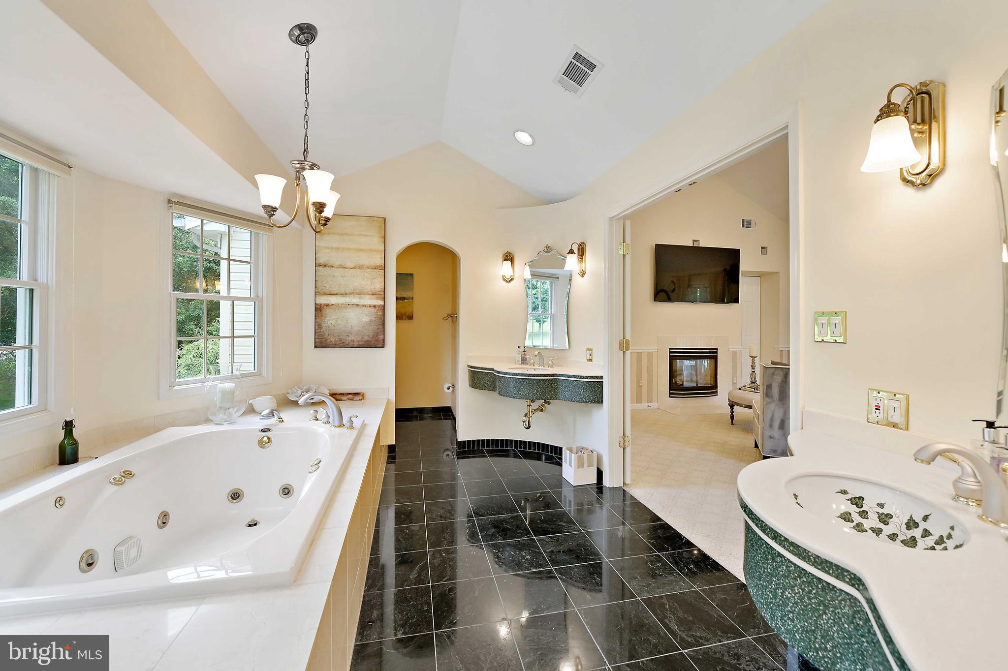 FOLLY FARMS - Residential