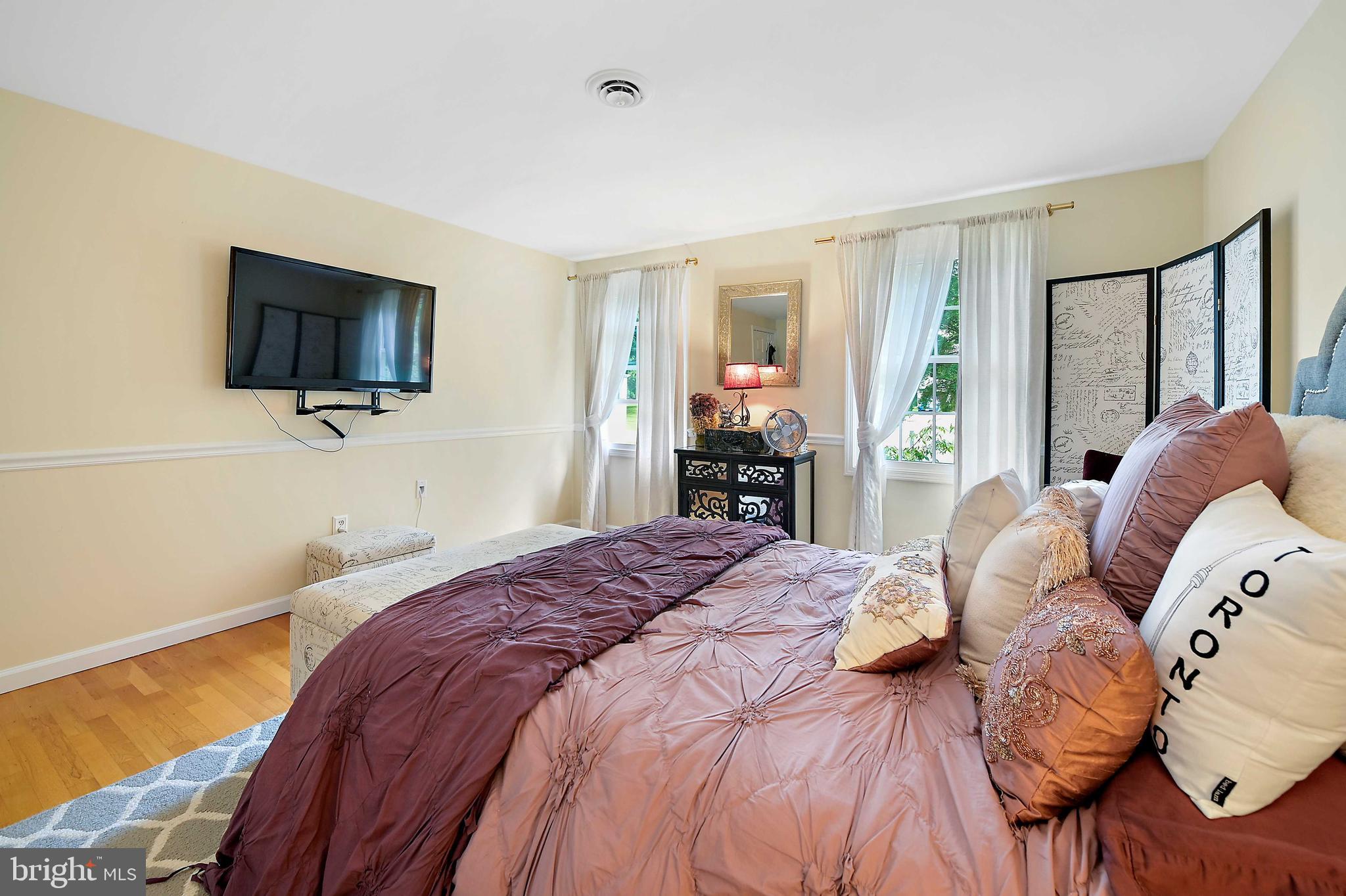 FOLLY FARMS - Residential