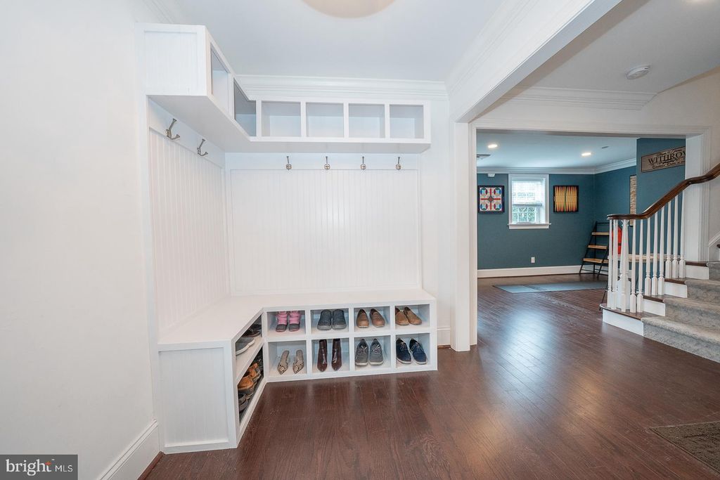 Photo of 19 Village Square, PAOLI, PA 19301 (MLS # PACT2115284)