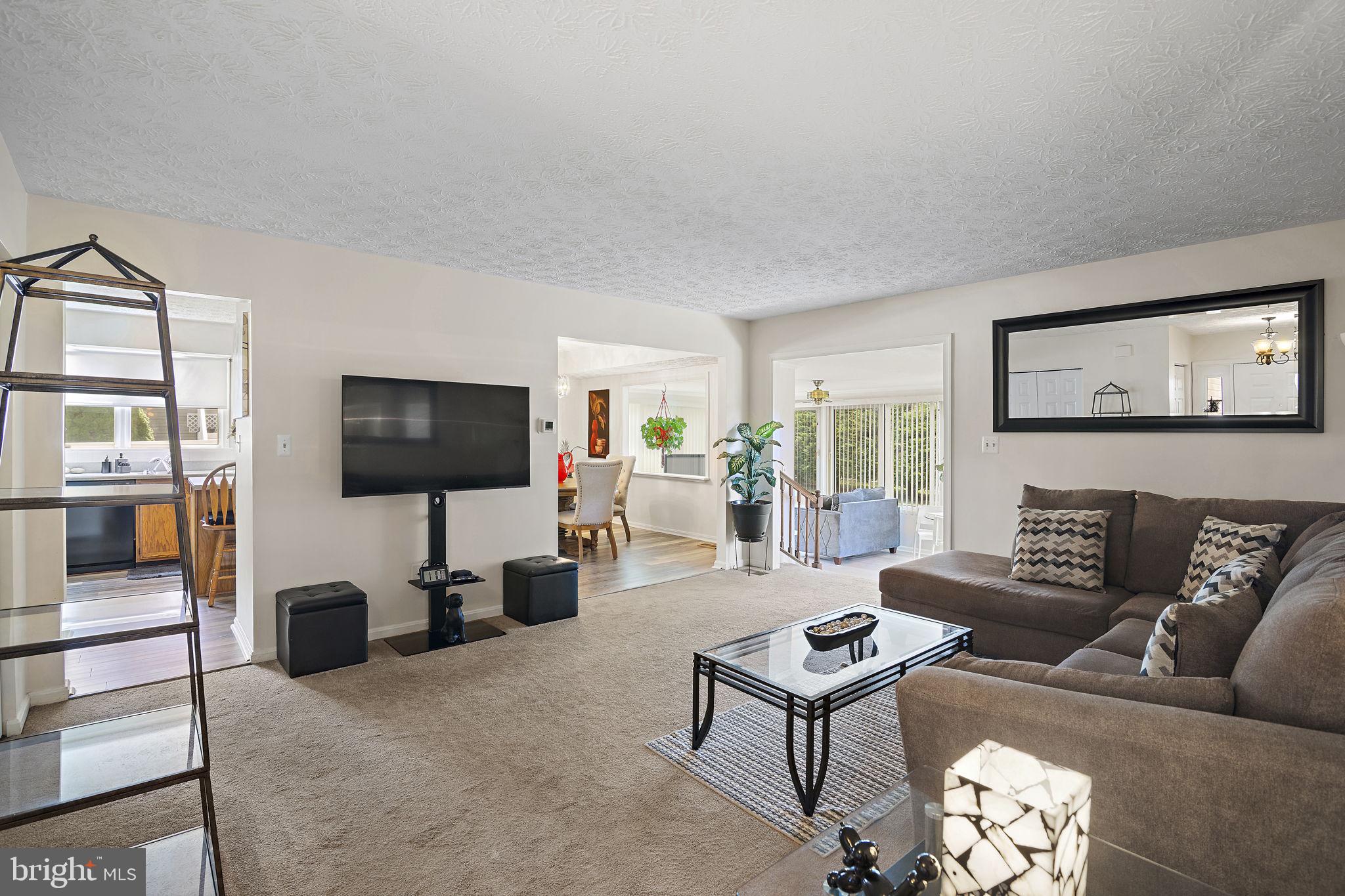 1314 SOUTHWELL LANE