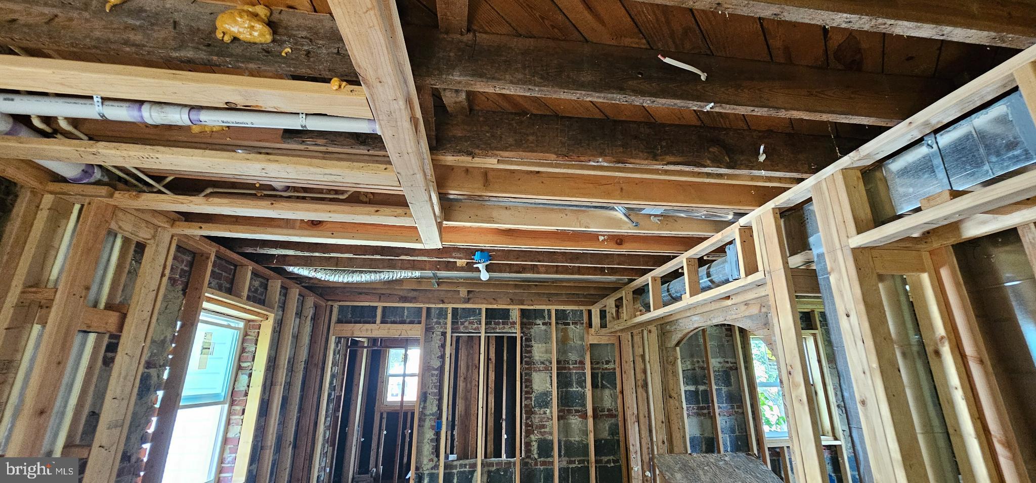 NORTH FORESTVILLE - Residential