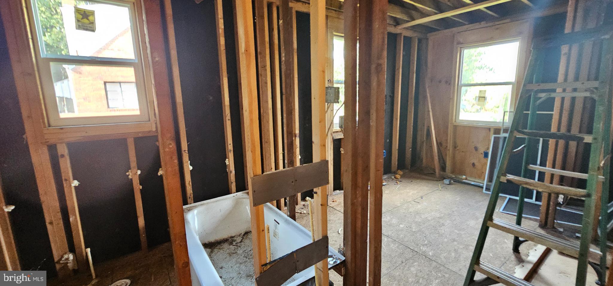 NORTH FORESTVILLE - Residential