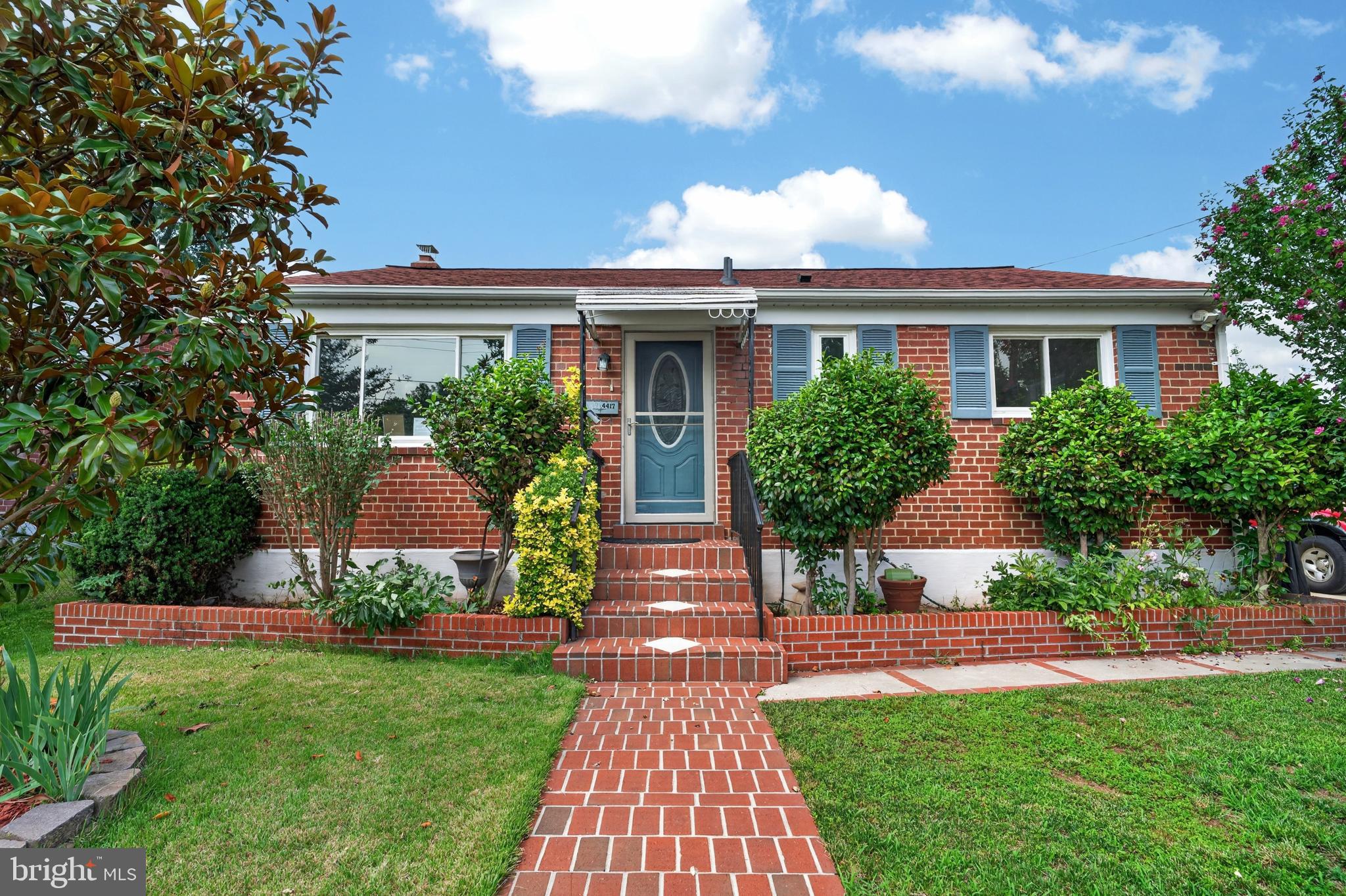 4417 INDEPENDENCE STREET