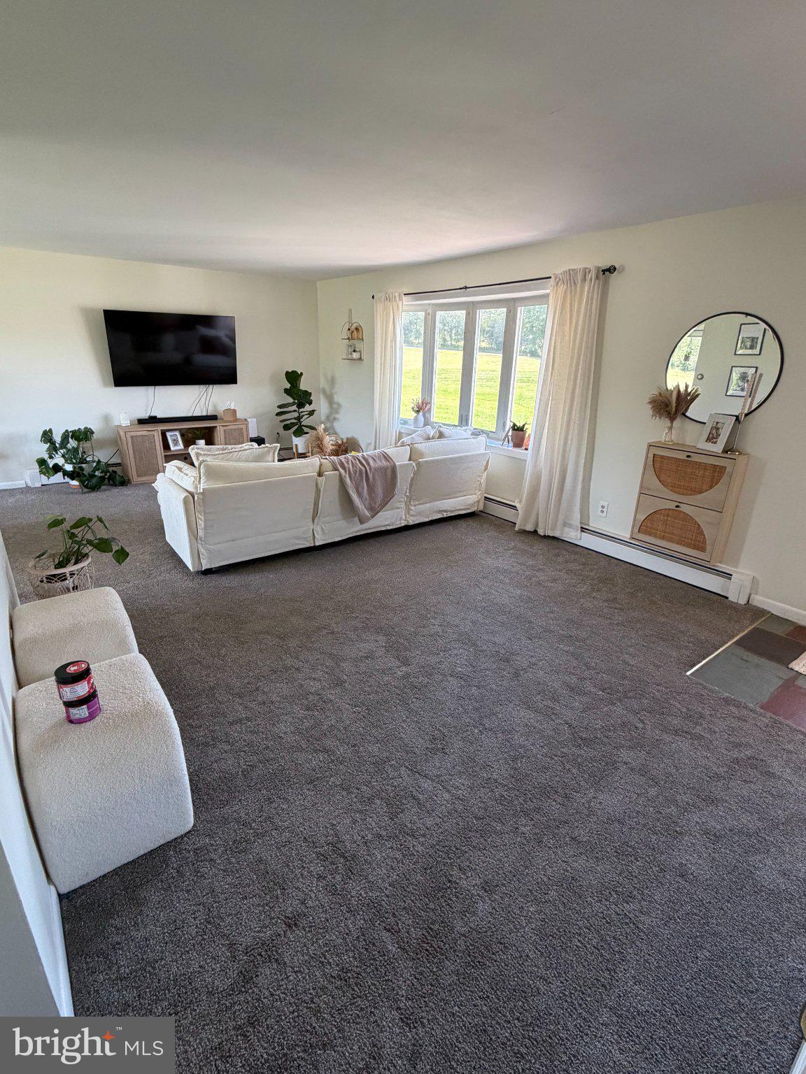 1155 GRAVEL PIKE 1