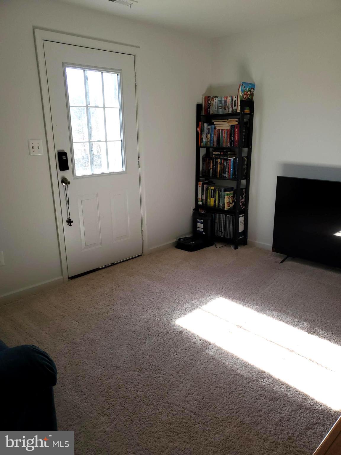 MCCAULEY CROSSING - Residential Lease