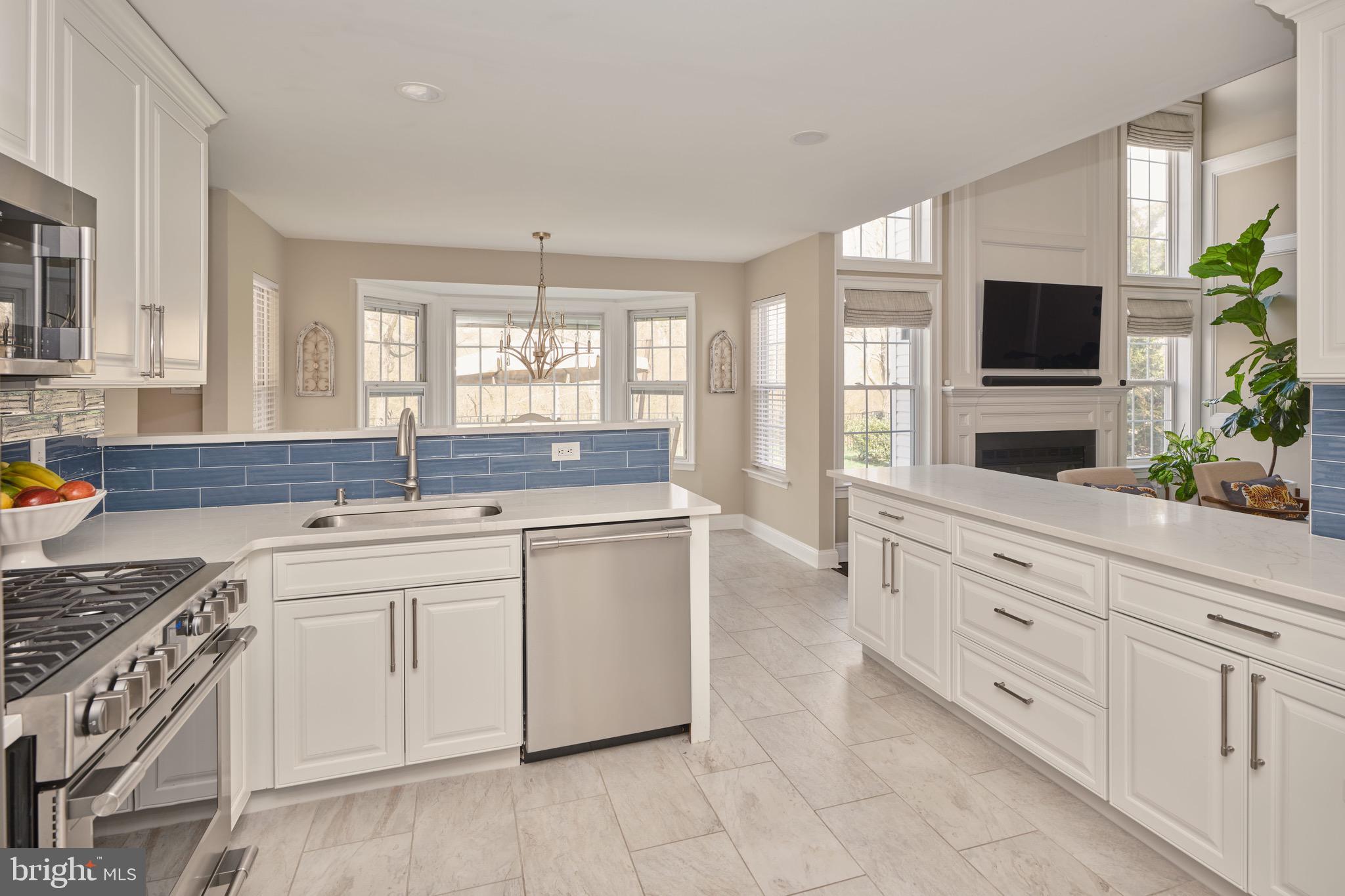 RIVERWOODS - Residential