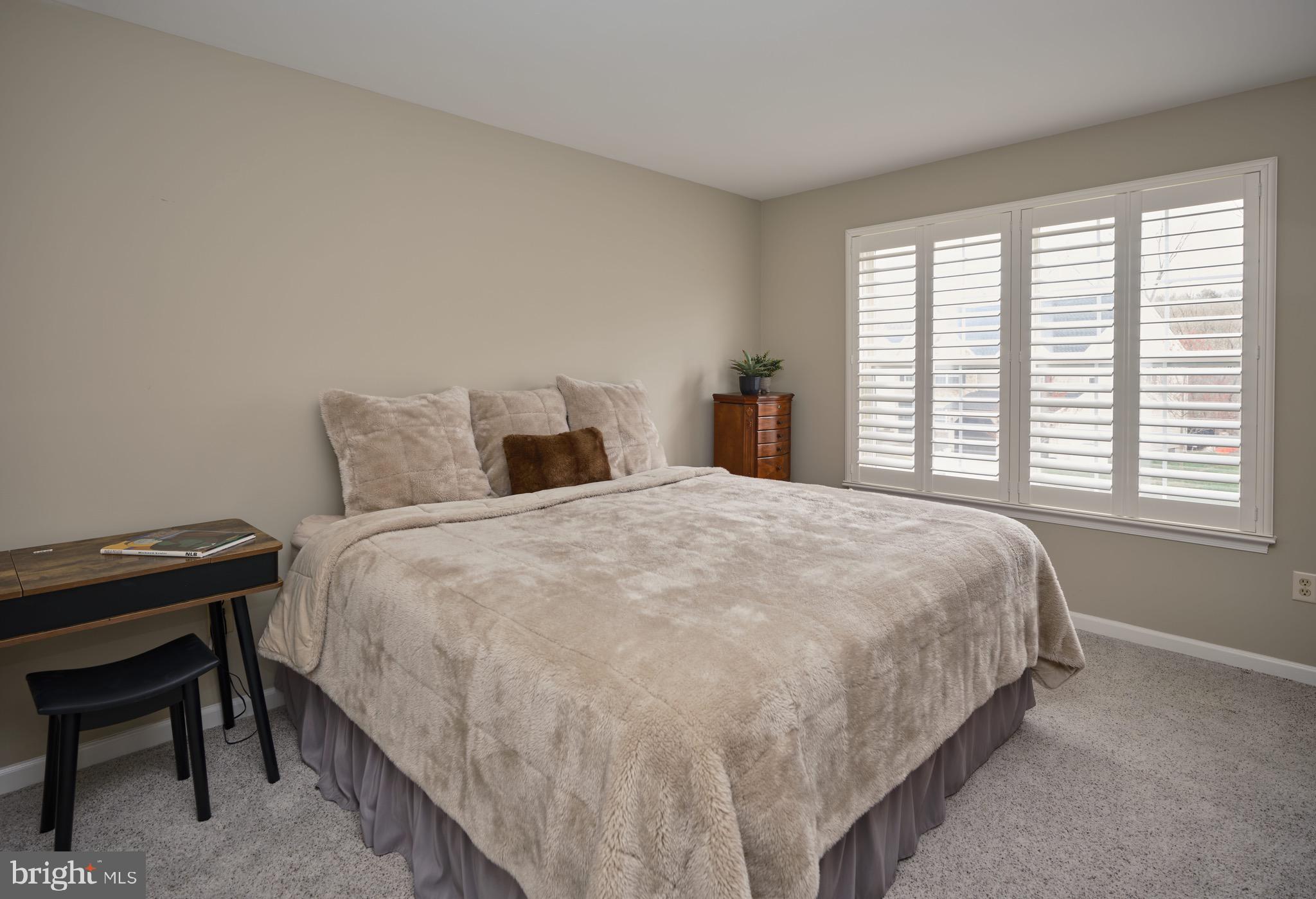 RIVERWOODS - Residential