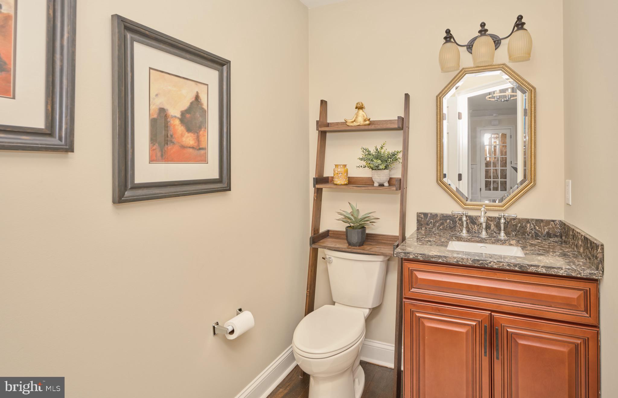 RIVERWOODS - Residential