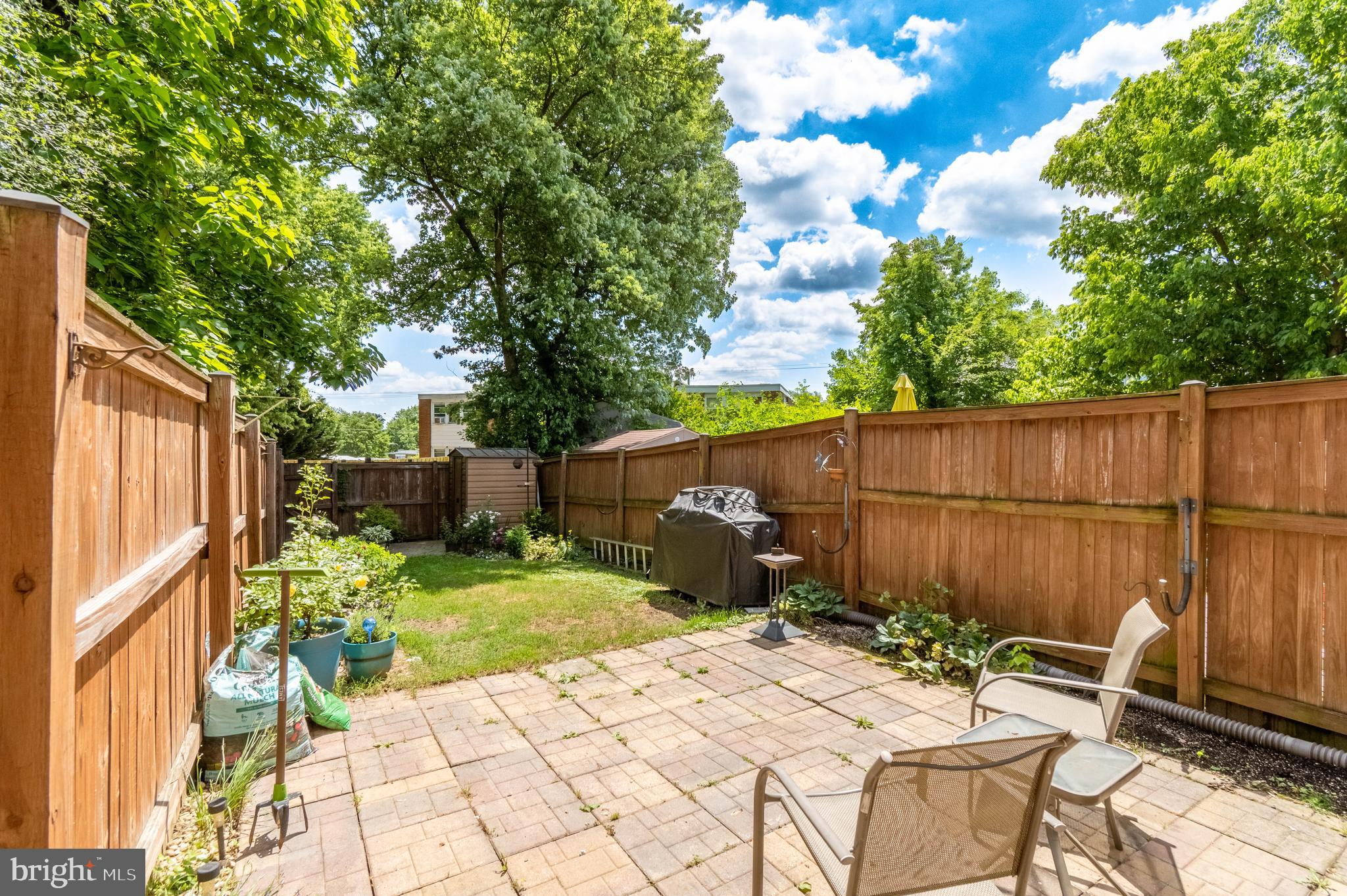 RIVERVIEW - Residential